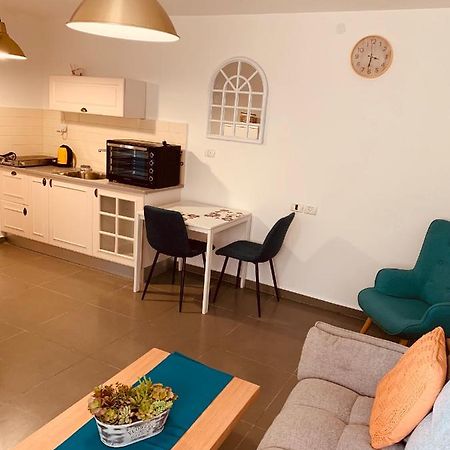 Beautiful Private Apartment Beersheba Екстериор снимка